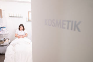 Zugang zu unserer Kosmetikkabine